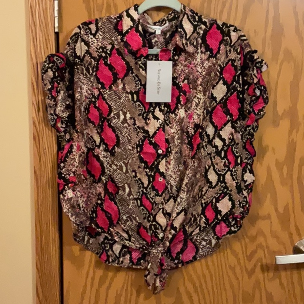 See and be seen Blouse
